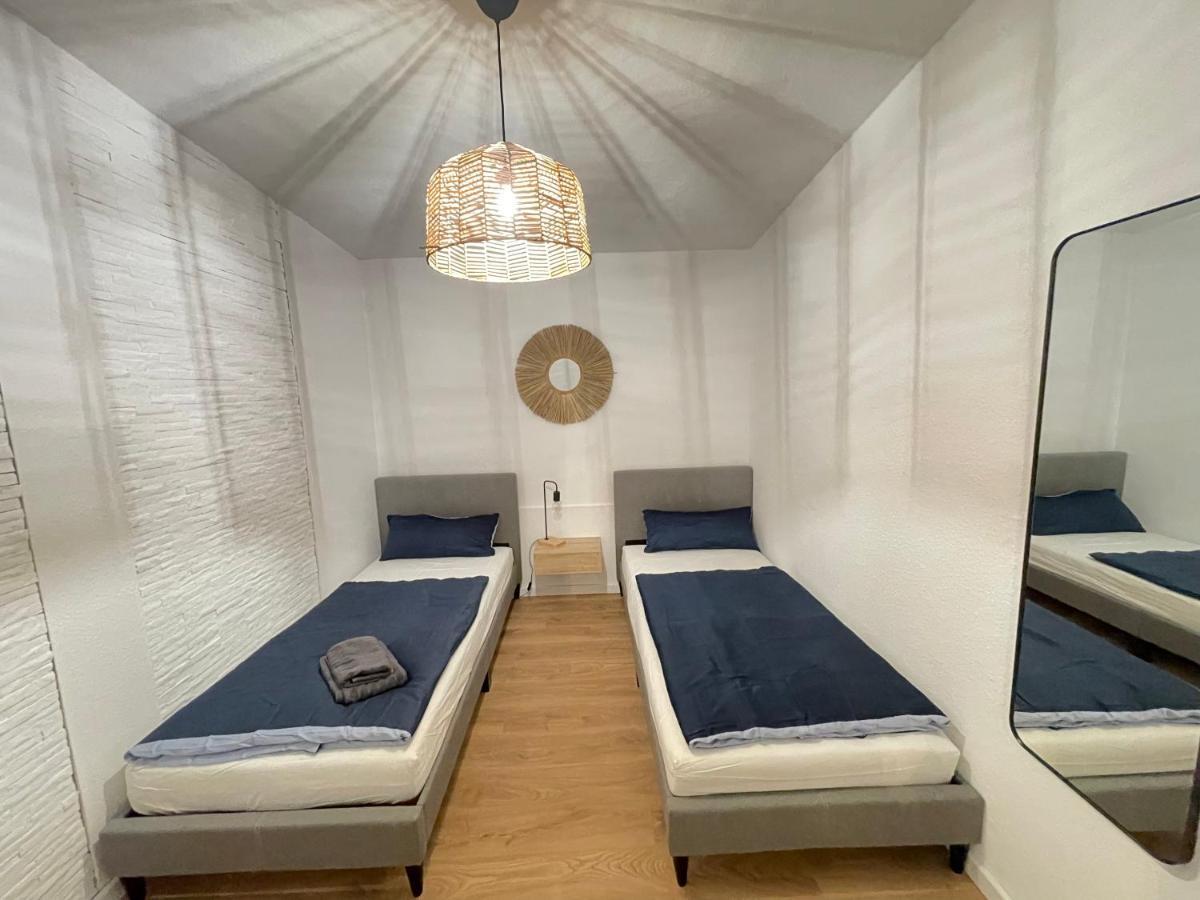 150Qm - 5 Rooms - Free Parking - Mallibase Apartments Ганновер Экстерьер фото