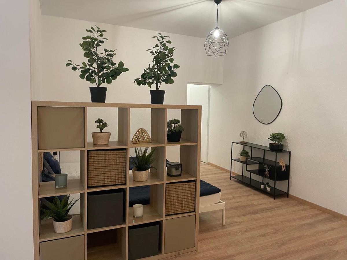 150Qm - 5 Rooms - Free Parking - Mallibase Apartments Ганновер Экстерьер фото