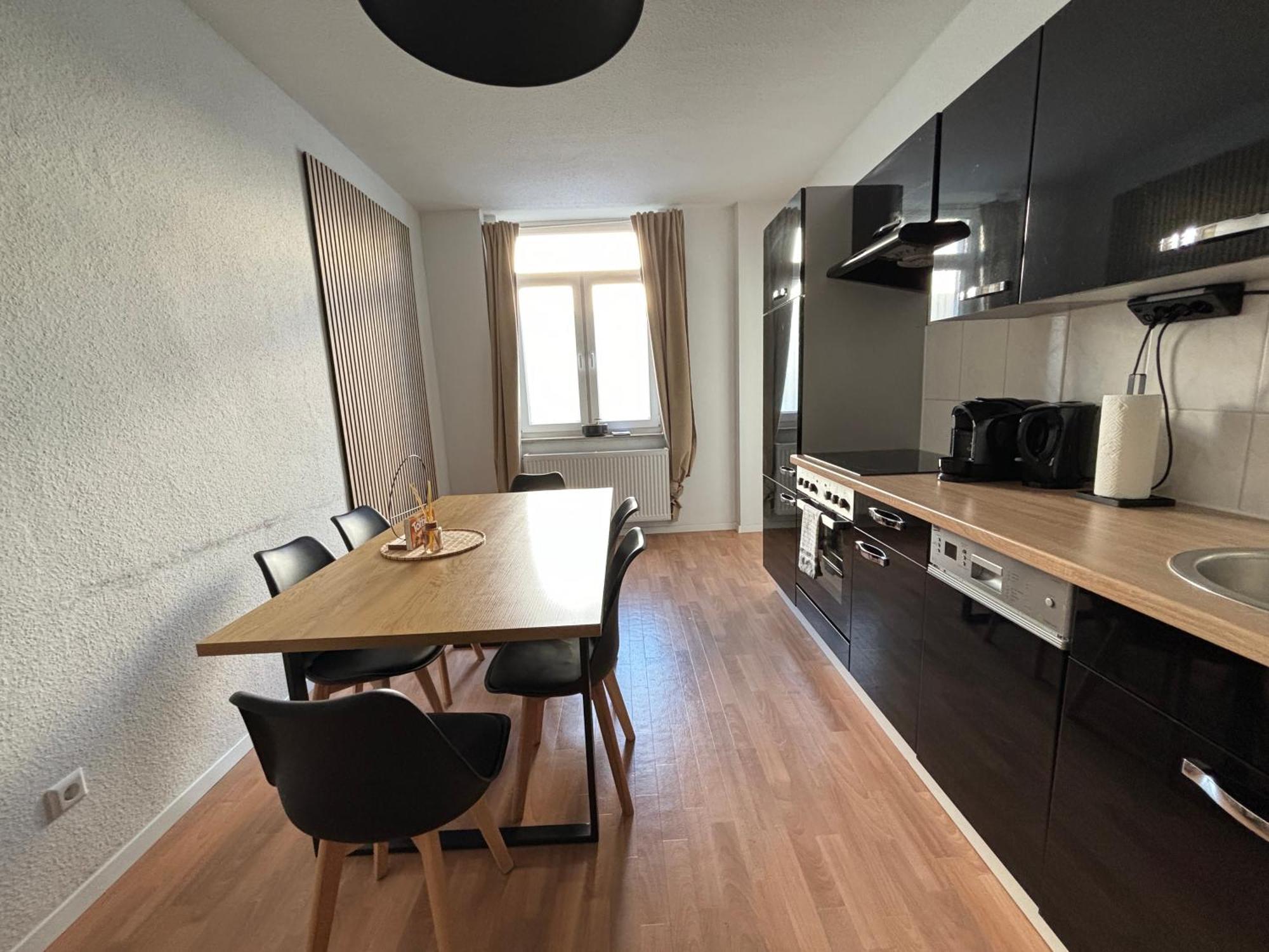 150Qm - 5 Rooms - Free Parking - Mallibase Apartments Ганновер Экстерьер фото